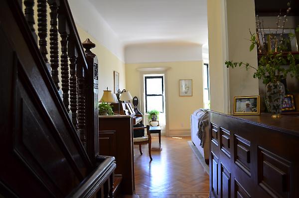 hallway detail between open kitchen and stairway