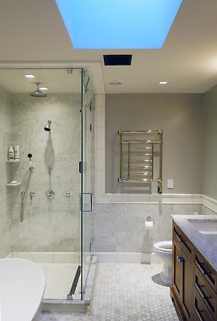 master bath detail with skylight above