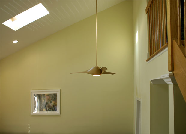 living room detail with ceiling fan